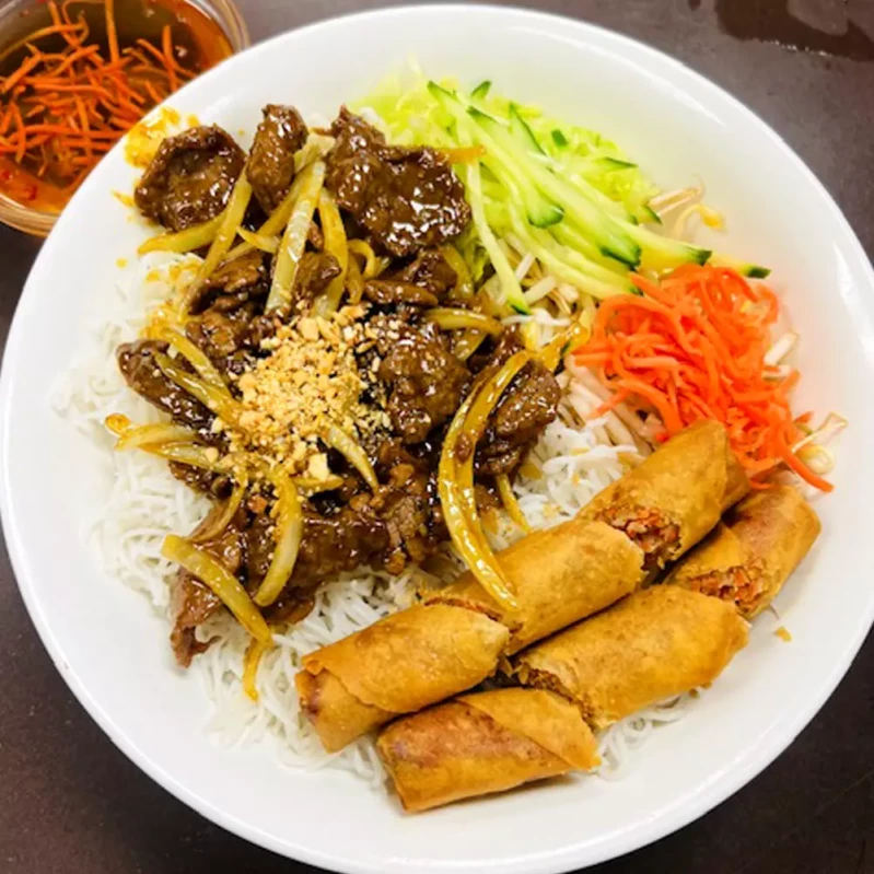 Vietnamese crispy spring rolls at Saigon Sun, Okotoks AB